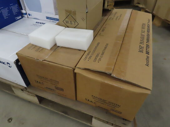 Palle med blandede højtalere og ophæng BOSE, WORK, MONACOR mv.