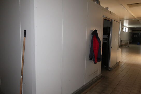 Rum med udsugning og lys