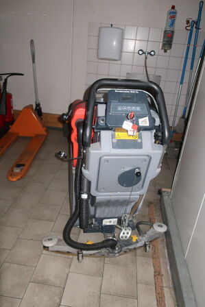 Gulvvaskemaskine HAKO Scrubmaster B45 CL TB 510