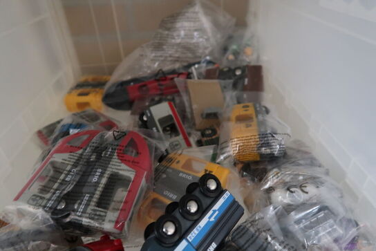 Div. Både samt togvogne BRIO