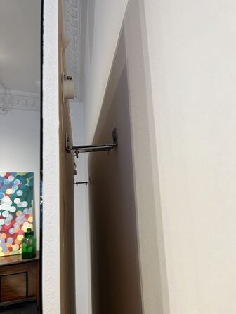 Spejl  150 x 150 cm  inkl. Hylde