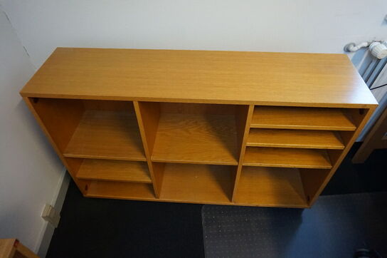 Kontor moduler, vægreoler, printer m.m. 