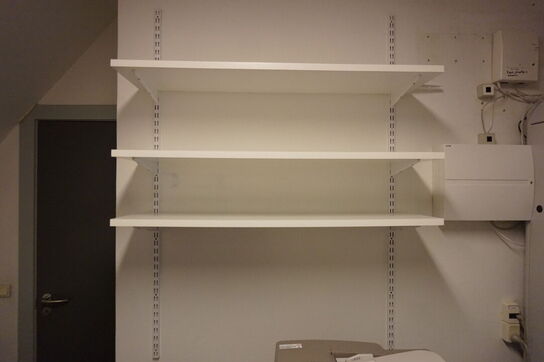 Kontor moduler, vægreoler, printer m.m. 