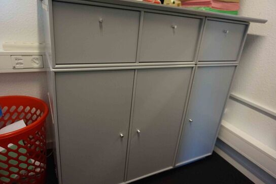 4 stk montana moduler sat sammen 