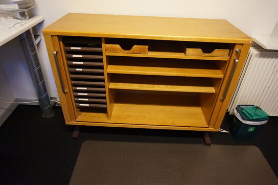 Kontor moduler, vægreoler, printer m.m. 