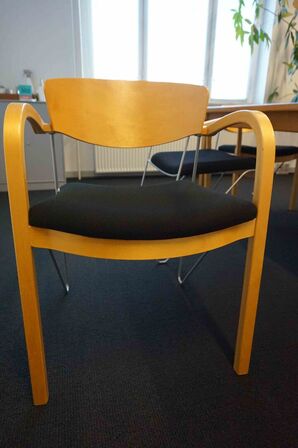 Konferencebord med seks stole 