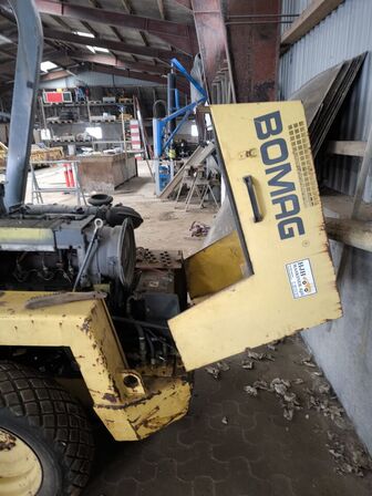 Vejtromle BOMAG BW 124 D