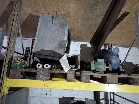 Div. Varelager, reservedele, værktøj, jern m.m.