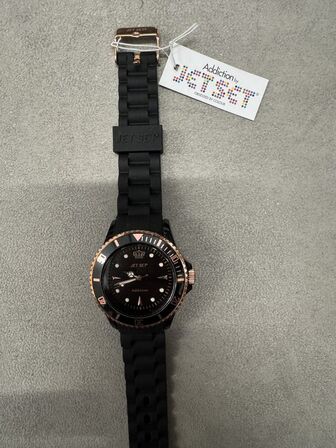 8 stk. Ure JET SET ADDICTION