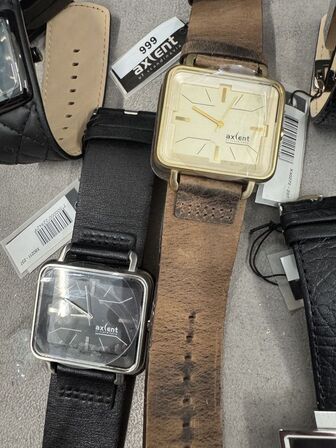 8 stk. Blandet ure AXCENT OF SCANDINAVIA