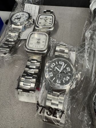 12 stk. Blander ure JET SET