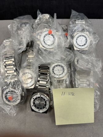 11 stk. Ure AXCENT OF SCANDINAVIA BANGER