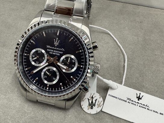 Armbåndsur MASERATI COMPETIZIONE 43 MULT 43MM BULE DIAL BR SS