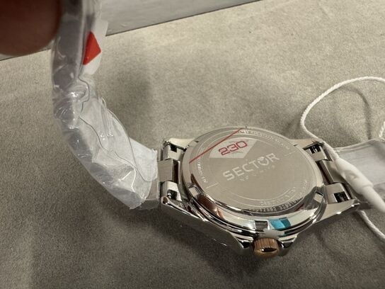 Armbåndsur SECTOR R3253161539