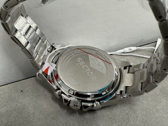 Armbåndsur SECTOR 230 43MM CHR BLUE DIAL BR SS
