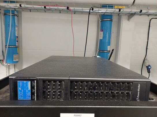 6 stk. UPS with SNMP Manager