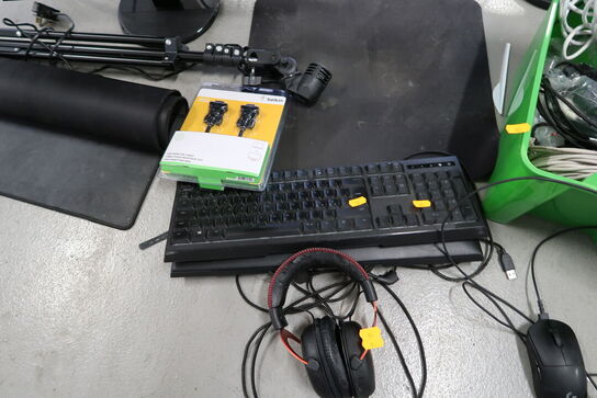 4 stk. computerskærme ACER K242HL, DELL m.fl. samt div. It-udstyr