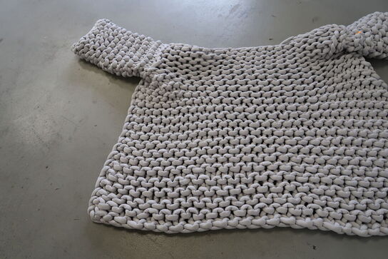 Stumtjener samt vægtæppe