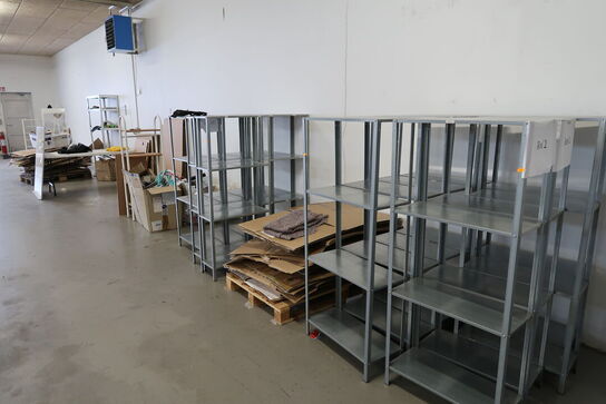 15 stk. lagerreoler, klapbord, whiteboard, div. Lagerreoler og butiksinventar