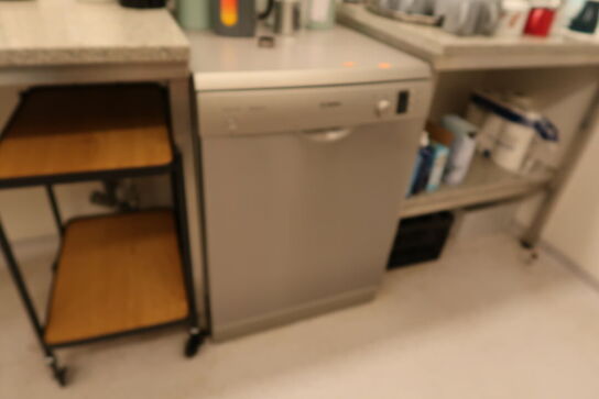 Opvaskemaskine BOSCH SI6P1B