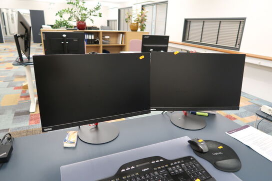 2 stk. computerskærme LENOVO X24-20, tastatur, mus, dockingstation og headset