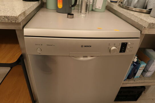 Opvaskemaskine BOSCH SI6P1B