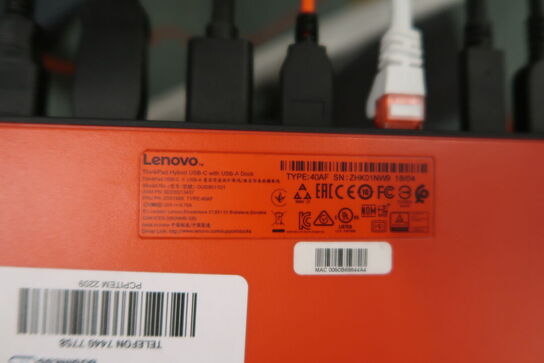 2 stk. computerskærme LENOVO T24i-20, tastatur, rollermus, dockingstation, headset