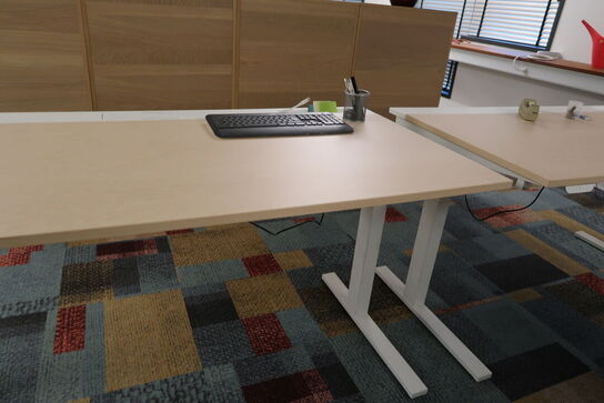 El. hæve/sænke skrivebord