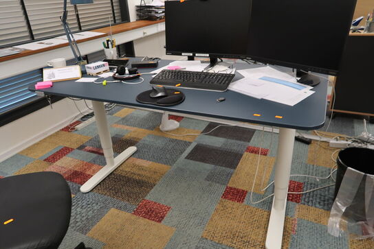 El. hæve/sænke skrivebord uden indhold