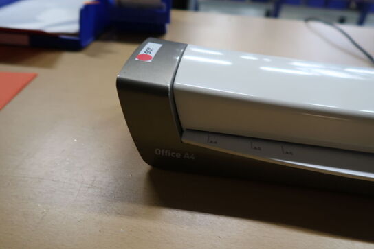 Skæremaskine DAHLE m.fl. Lamineringsmaskine LEITZ, hæftemaskine RAPID Classic 9