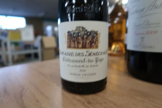 1 fl. Rødvin DOMAINE DES SÉNÉCHAUX CHÂTEAUNEUF-DU-PAPE 2016