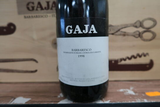 1 fl. Rødvin GAJA BARBARESCO 1998