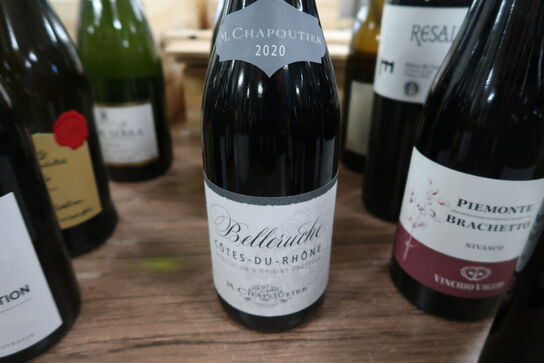 6 fl. Vin (se billeder)