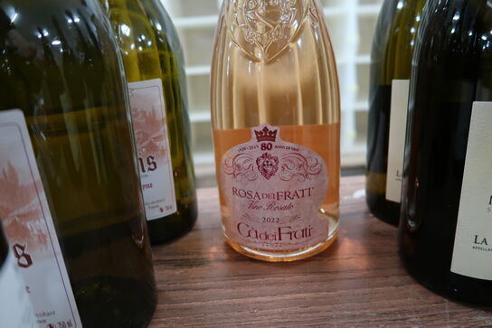 2 fl. Vin (se billeder)