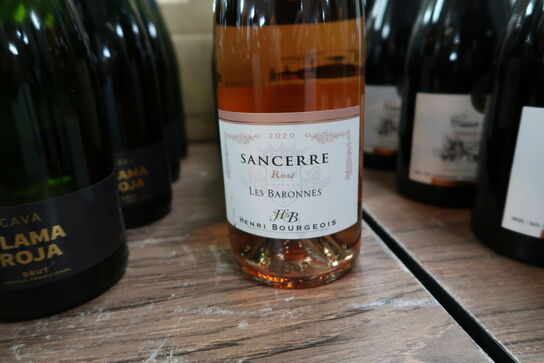 4 fl. Vin (se billeder)