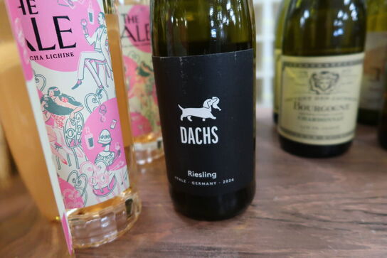 3 fl. Hvidvin DACHS RIESLING 2024