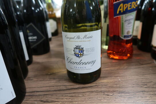 6 fl. Vin (se billeder)