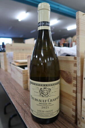 1 fl. Hvidvin MERSAULT CHARMES LOUIS JADOT PREMIER CRU 2021