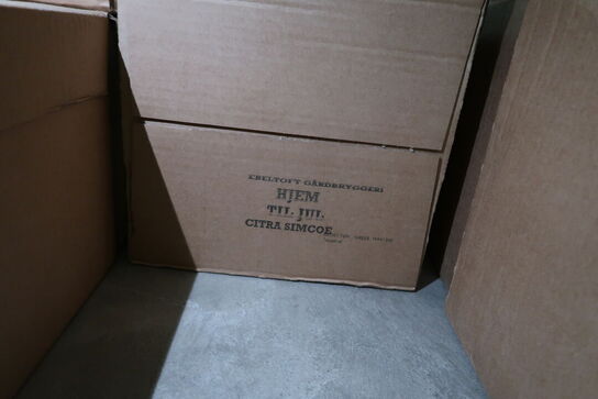 1 kasse øl HJEM TIL JUL EBELTOFT GÅRDBRYGGERI