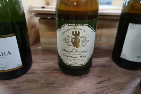 6 fl. Vin (se billeder)