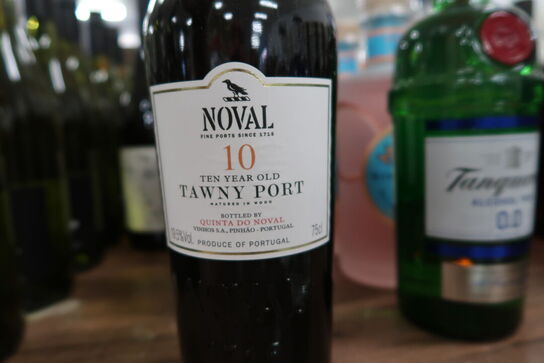 2 fl. Portvin NOVAL TEN YEAR OLD TAWNY PORT 10