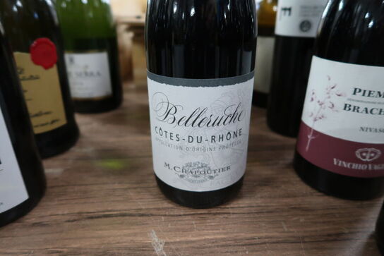 6 fl. Vin (se billeder)