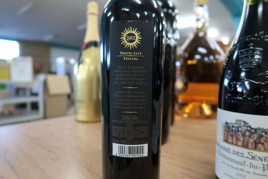 1 fl. Rødvin TENUTA LUCE TOSCANA DELLA VITE 2017