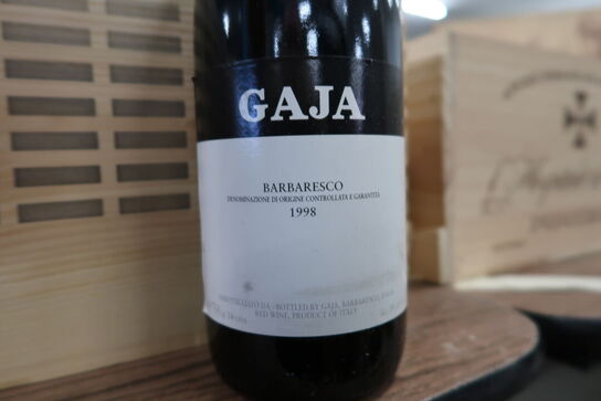 1 fl. Rødvin GAJA BARBARESCO 1998