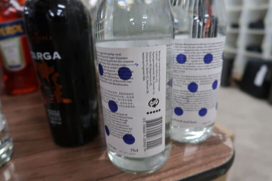 11 fl. Vand BORNHOMLS KILDEVAND