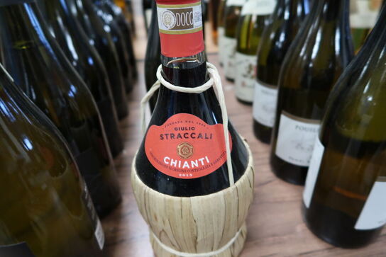 6 fl. Vin (se billeder)