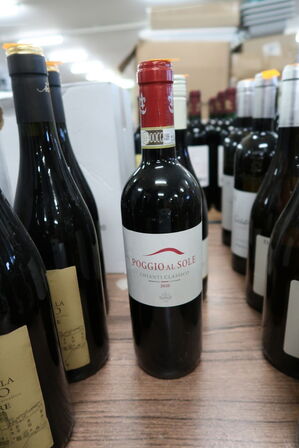 4 fl. Vin (se billeder)