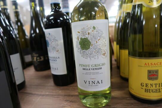 4 fl. Hvidvin/mousserendevin (se billeder)