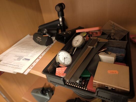 Blandet lot med værktøj