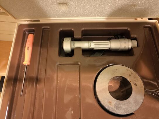 9 stk. Trepunktsmåler TESA, MITUTOYO